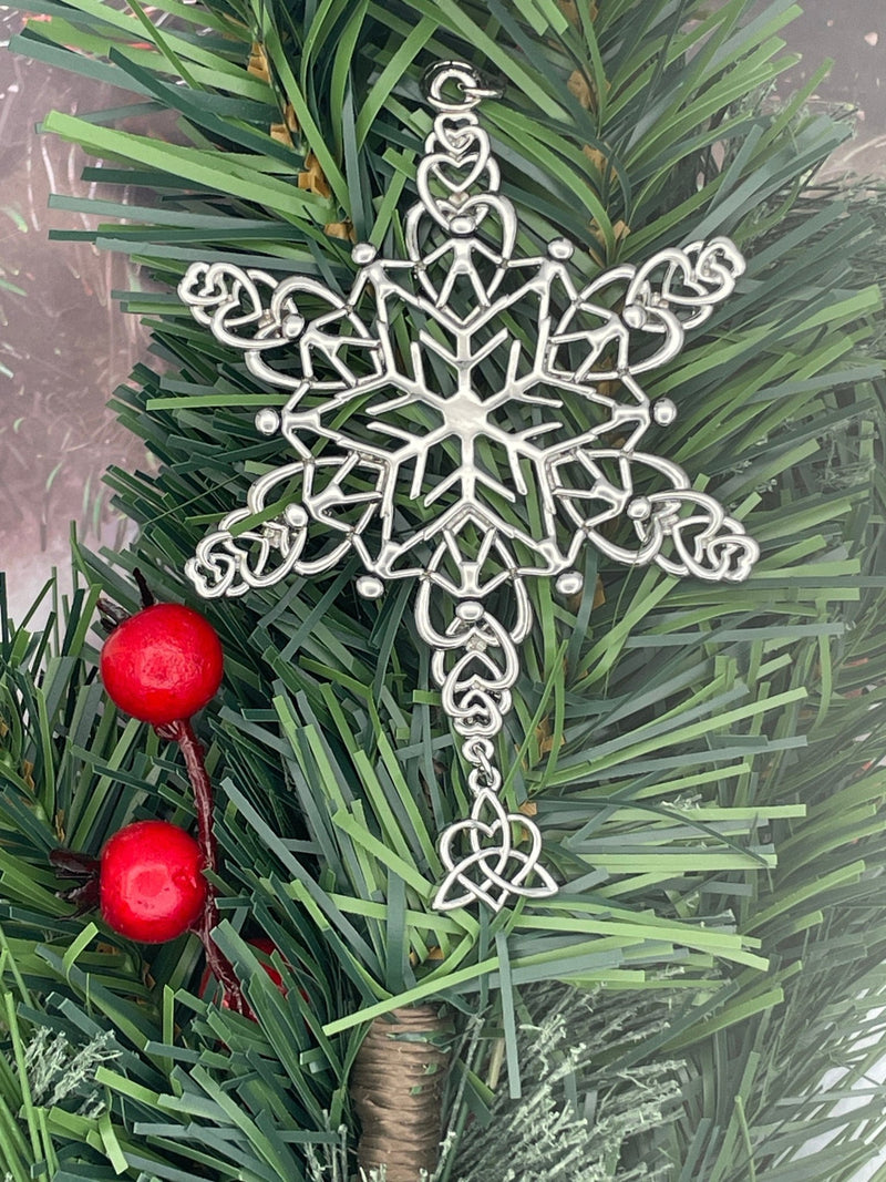 Sister Knot Celtic SnowWonders® Ornament, Celtic Snowflake Ornament, (6052Sisterknot SW), family Ornament - Shop Palmers