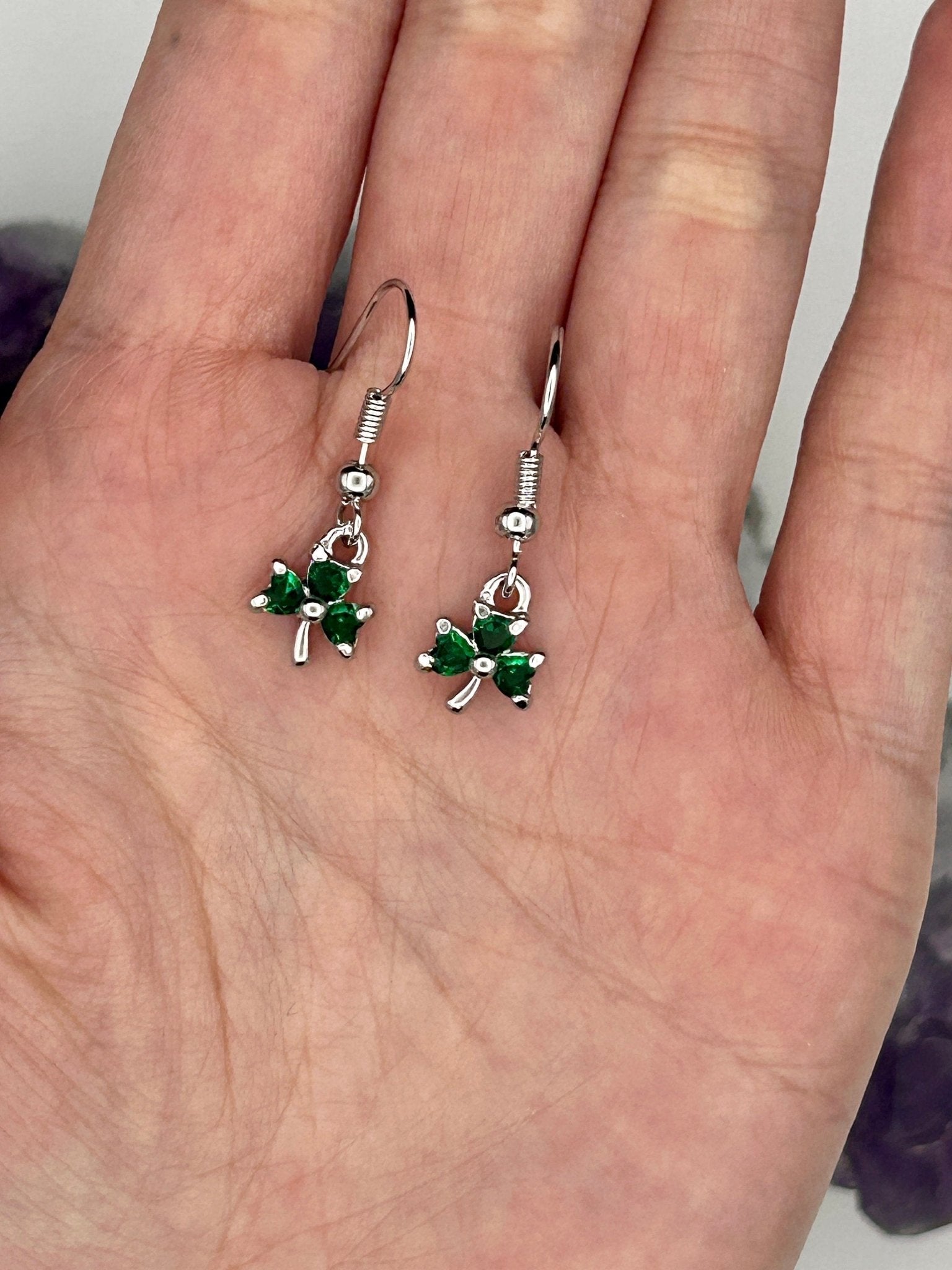 Emerald hot sale shamrock earrings