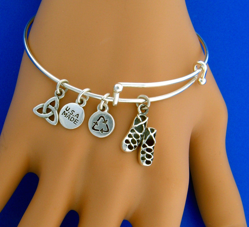 Celtic Knot Bracelet, Celtic Jewelry, Irish Jewelry, Bangle Bracelet,  Scotland Jewelry, Ireland Jewelry, Wife Gift, Celtic Knot Bangle - Etsy UK  | Celtic knot bracelet, Knot bangle, Celtic jewelry
